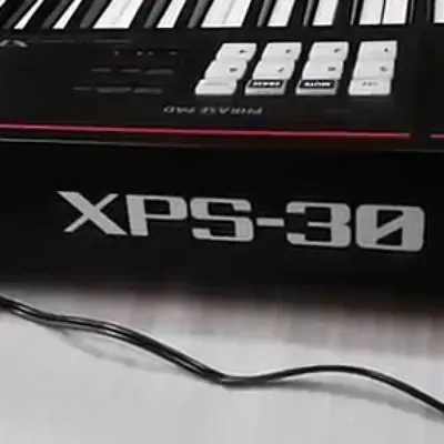 Roland Xps 30 Expandable Synthesizer Keyboard Instruments by Maa Padmawati Enterprises