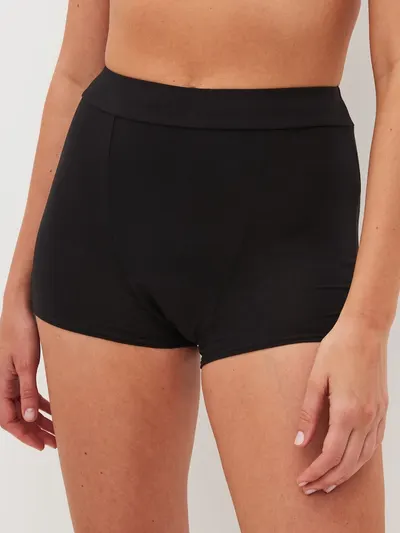 Unique Ruseable period underwears, bumshorts and pads.