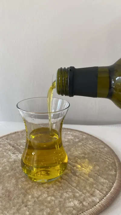 Extra Virgin Olive oil - Image 2