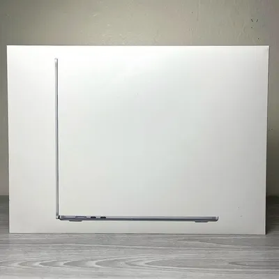 NEW Macbook Air 15-inch M4 Chip 24GB Memory 512GB Storage (SEALED)