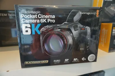 Blackmagic Design Pocket Cinema Camera 6K Pro by Tunaisshiaong Electronics Co,Ltd