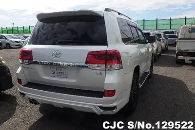 Toyota Land Cruiser - Image 3
