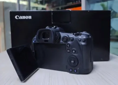 Canon EOS R5 Mark II Camera for sales - Image 2