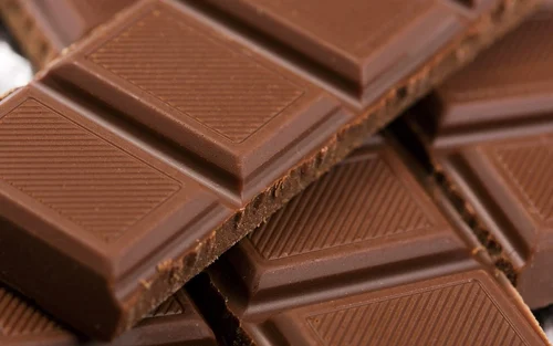 Vegetable fats for chocolates, topping, sprinkles, candies.