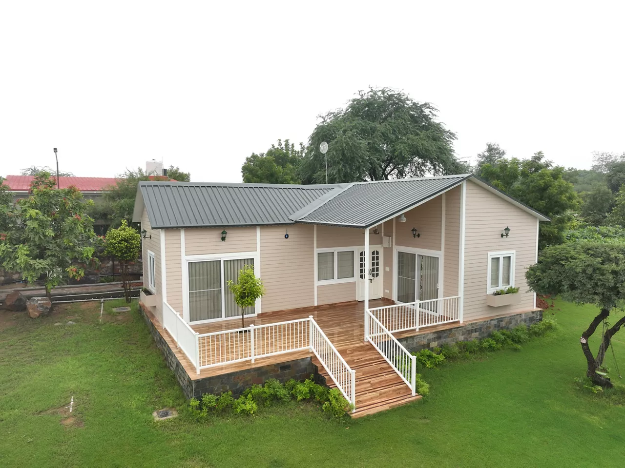 Aluminum Fabricated Frames by Kamasia Alu Ltd.