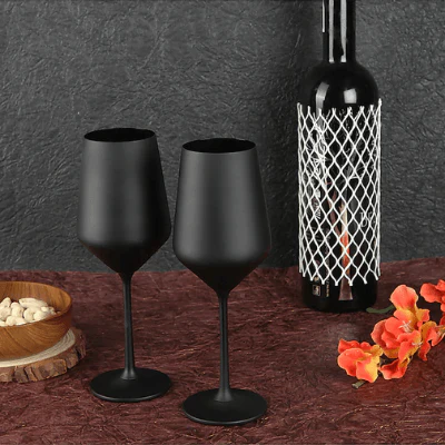 18 Oz Plastic Stemless Wine Glasses