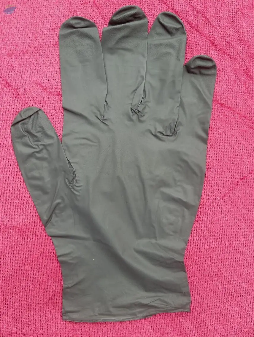 Disposable Nitrile Examination Gloves