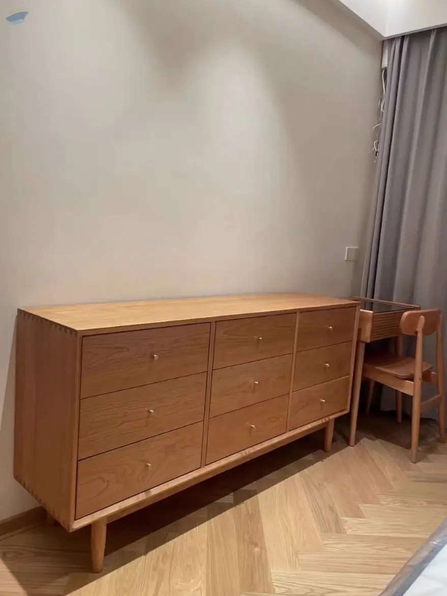 Solid Wood Storage Nine-Drawer Chest