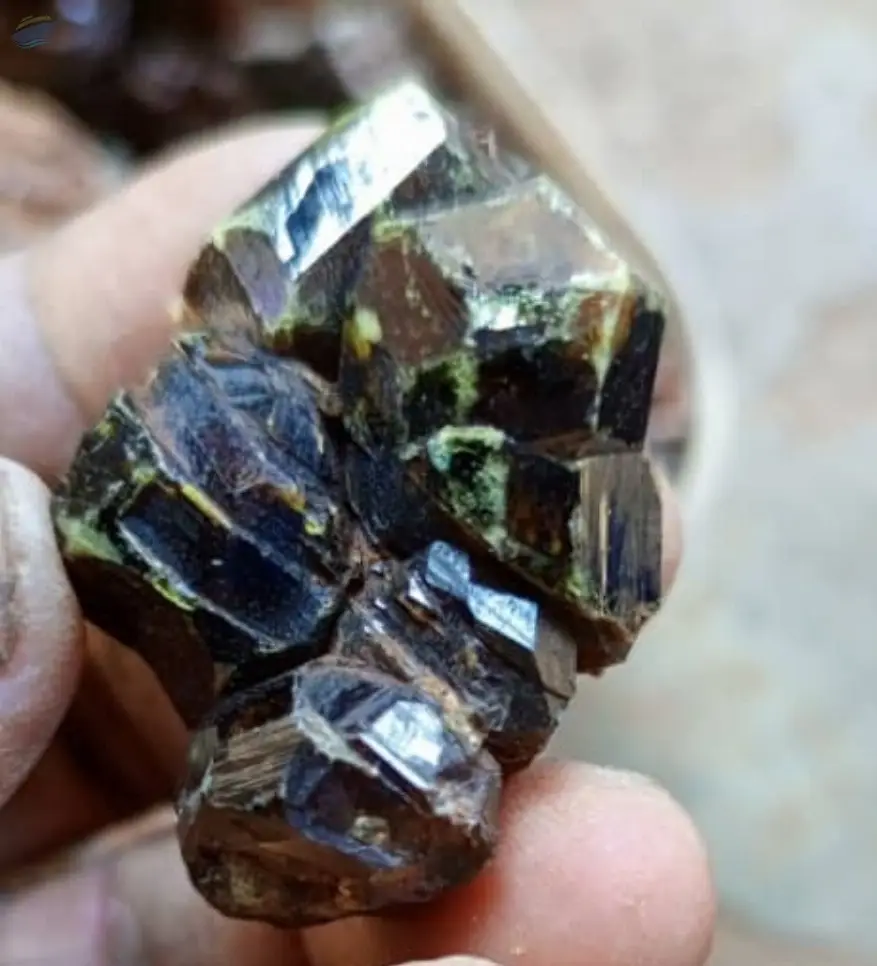 Flourite Ornamental Rock  (Black)