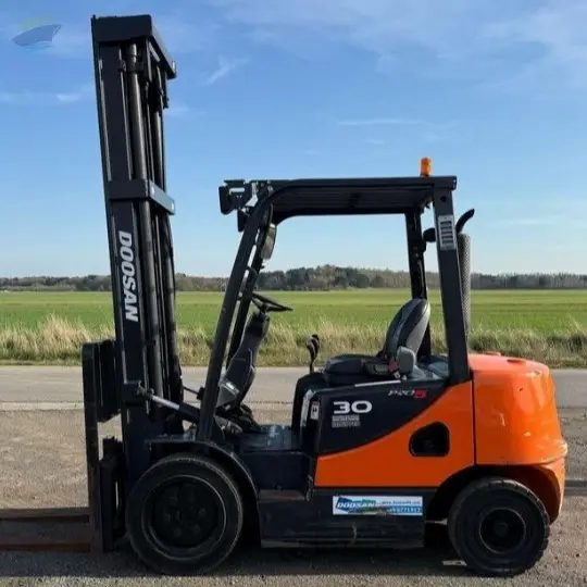 Doosan D30-S5  2012 Forklift