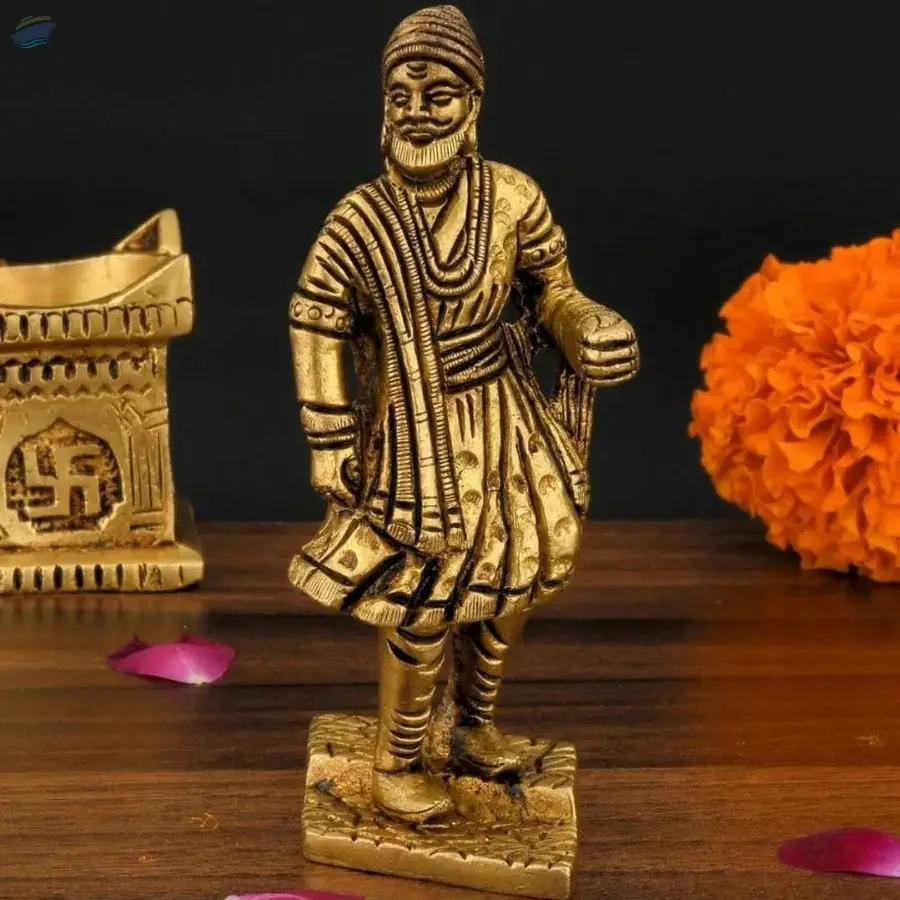 Shivaji Maharaj Murti by Anand