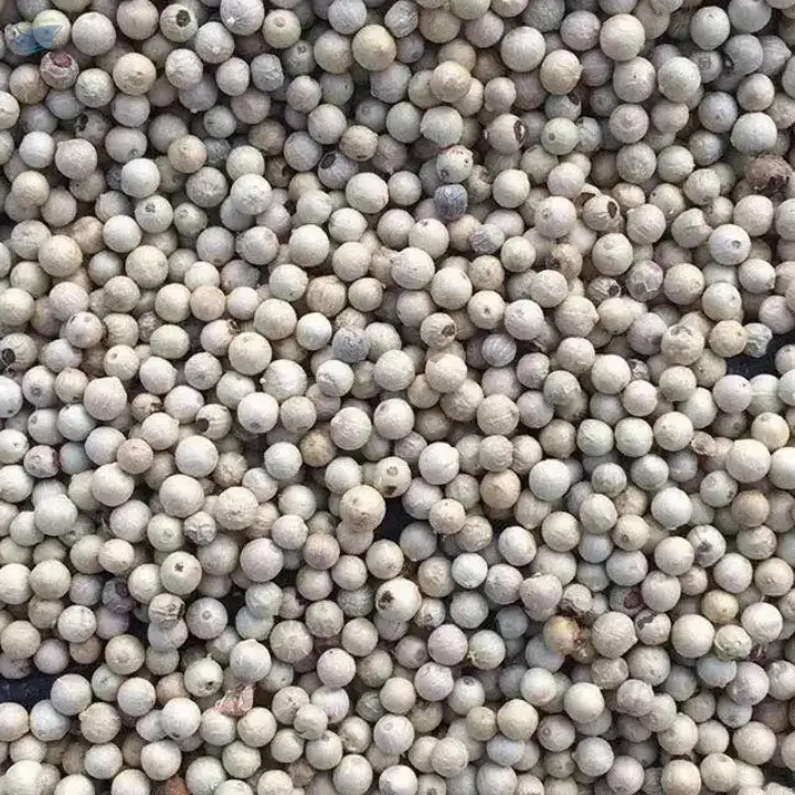 Quality Spices  White and Black  Pepper
