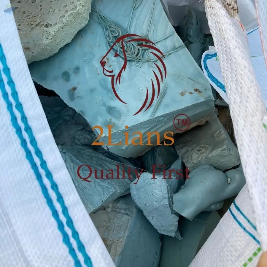 PET  Lump natural and natural/bluish