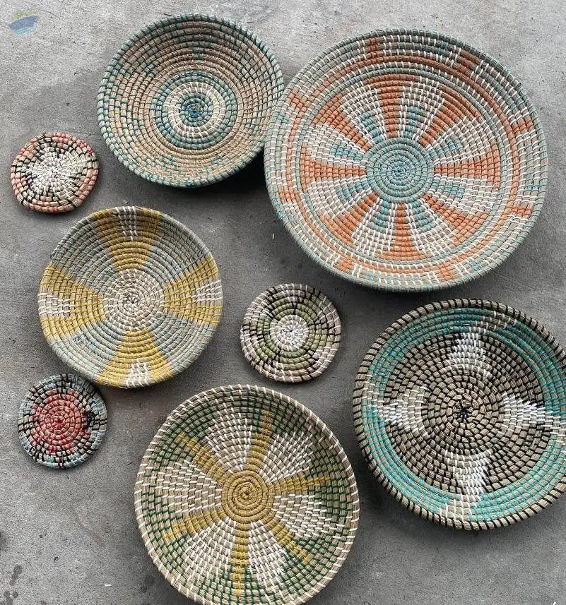 Seagrass Wall Hanging Plates