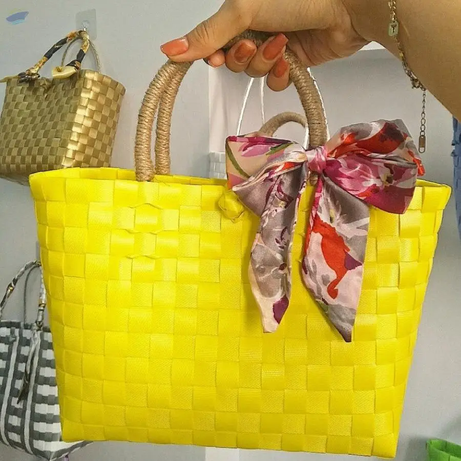 Hot Selling Plastic Bag With Wooden Handle