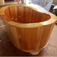 Big Wooden Bathtub For Bathroom