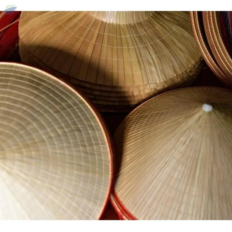 Conical Hat (Non la)