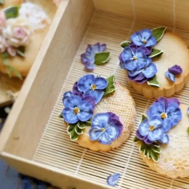 Handicraft Bamboo Net Basket - Storage Cake