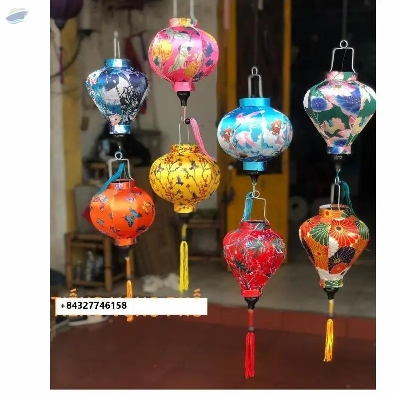 Red Silk Lantern With Flower Pattern